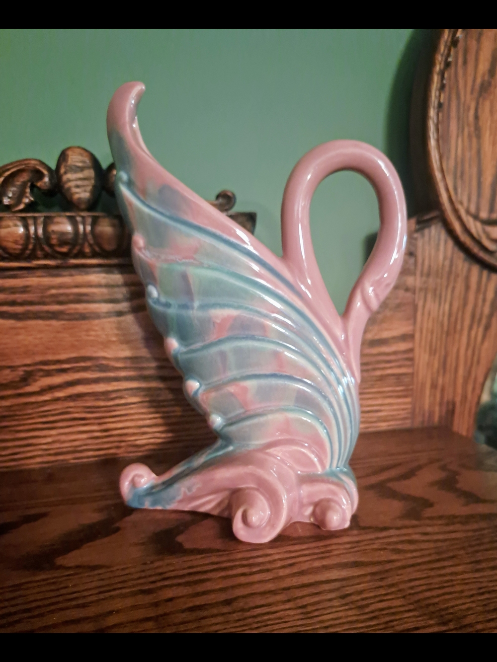 Royal Haeger by Royal Hickman USA #285 Swan Vase Mauve Agate Pink Blue